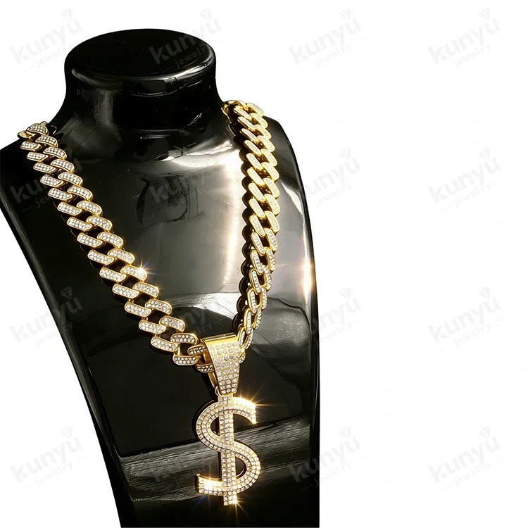 Hip-hop náhrdelník so znakom dolára